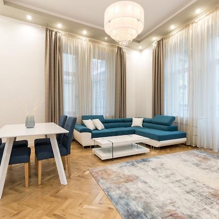 City Center Grand Luxury W 2Br/2Bt Budapest Eksteriør billede
