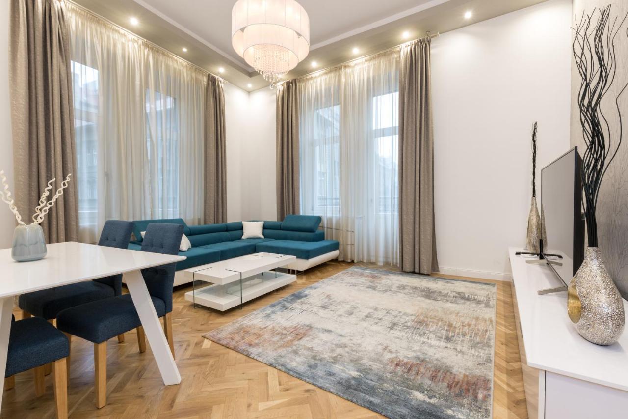 City Center Grand Luxury W 2Br/2Bt Budapest Eksteriør billede