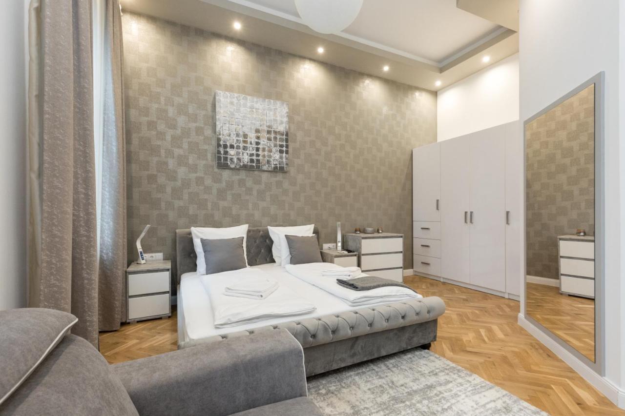 City Center Grand Luxury W 2Br/2Bt Budapest Eksteriør billede