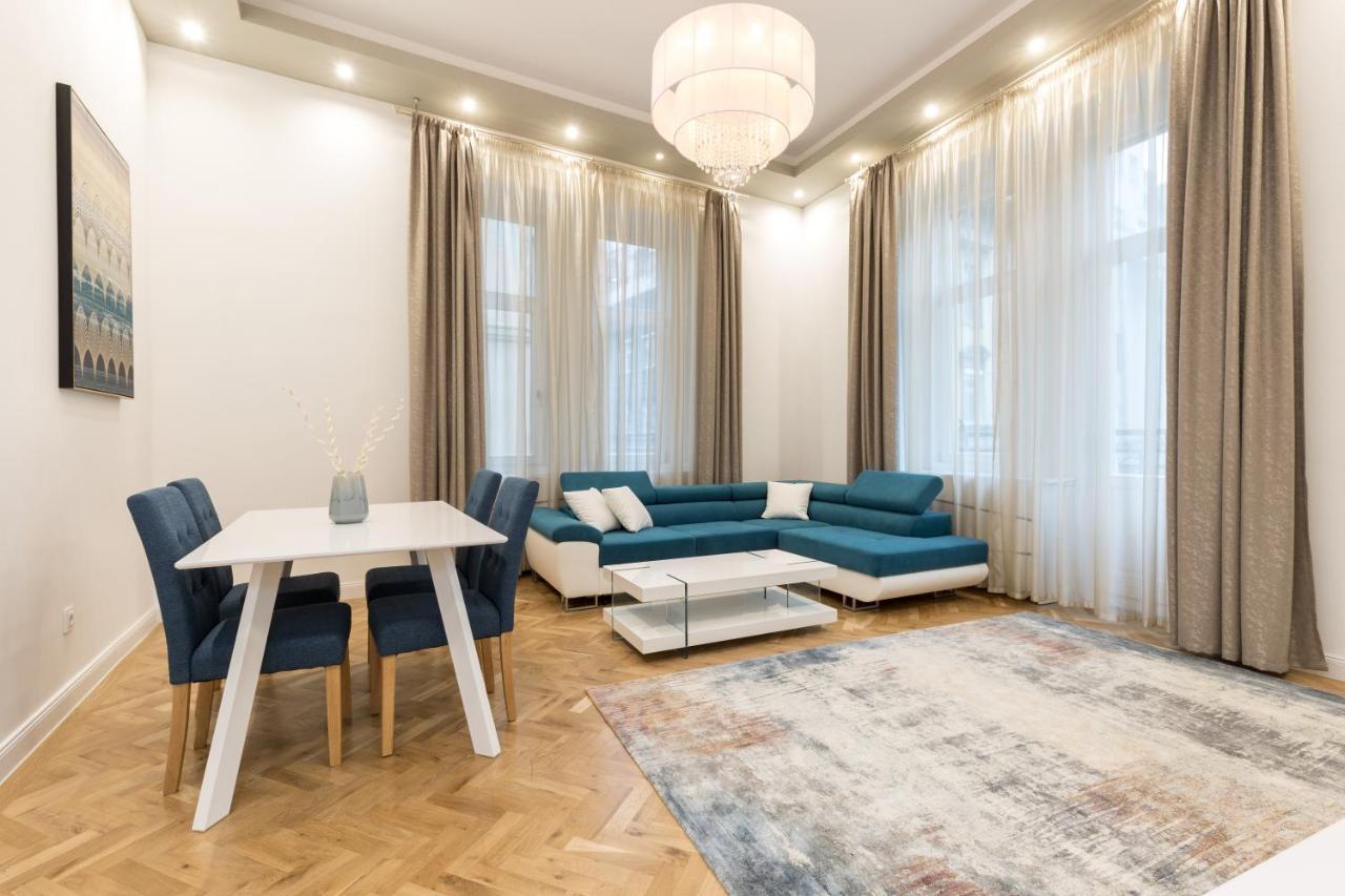 City Center Grand Luxury W 2Br/2Bt Budapest Eksteriør billede